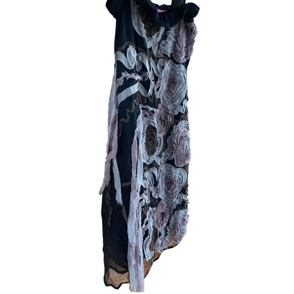 Save the Queen Sleeveless Punk-Styled Dress - Picture 7 of 9